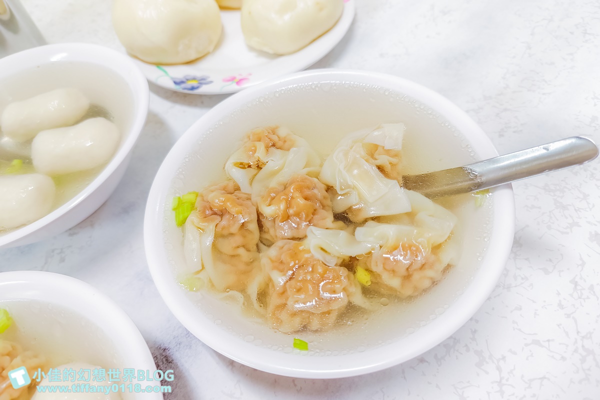 [八里美食]淡水魚丸八里店/肉包5元將近30年沒漲價/一餐吃下來40元超便宜/八里美食推薦