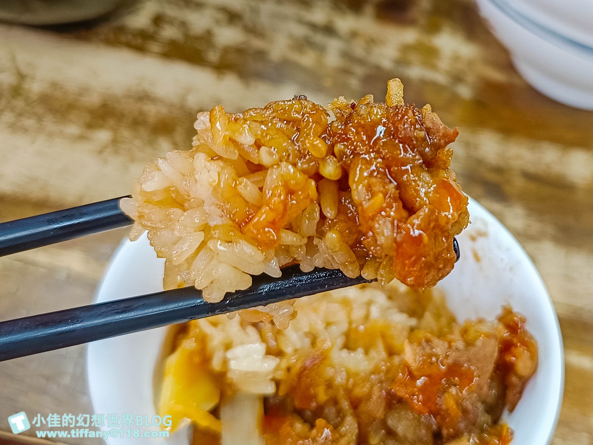 [高雄美食]北港蔡三代筒仔米糕/生意好到有三個店面/蒸蛋湯必點/鹽埕區美食推薦