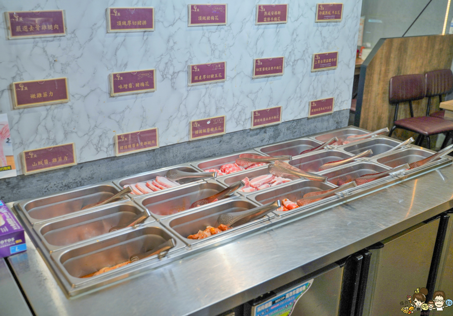 吃到飽 燒肉吃到飽 韓式料理 韓式燒肉 高雄吃到飽 巨蛋商圈 凹子底 聚餐 包場 聚會 吃肉肉 肉肉控