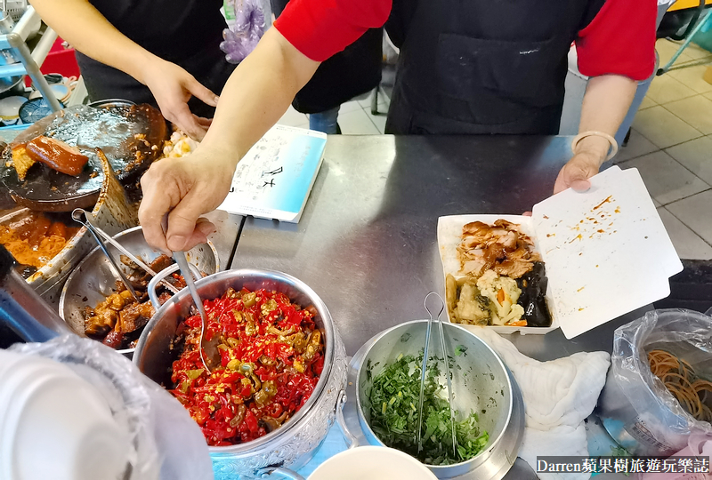 光興腿庫|三重光興街美食/三重豬腳飯推薦腿庫便當(菜單價位)