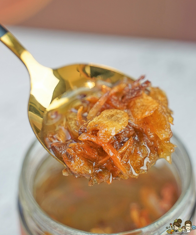 北港老店 老字號 老牌 麵條 手工 彩色麵 伴手禮 禮盒 花椒堅果醬 金蔥香雞油 