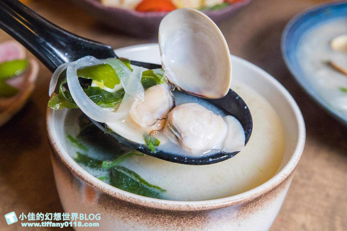 [板橋美食]炭吉郎居酒屋/評價4.9顆星幾乎天天客滿/菜色豐富又創新/板橋居酒屋推薦