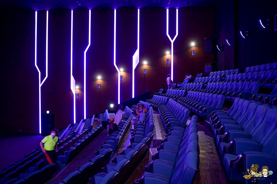 岡山 影城 秀泰 娛樂 看電影 購物 吃美食 在地 生活圈 休閒娛樂 景點 旅遊