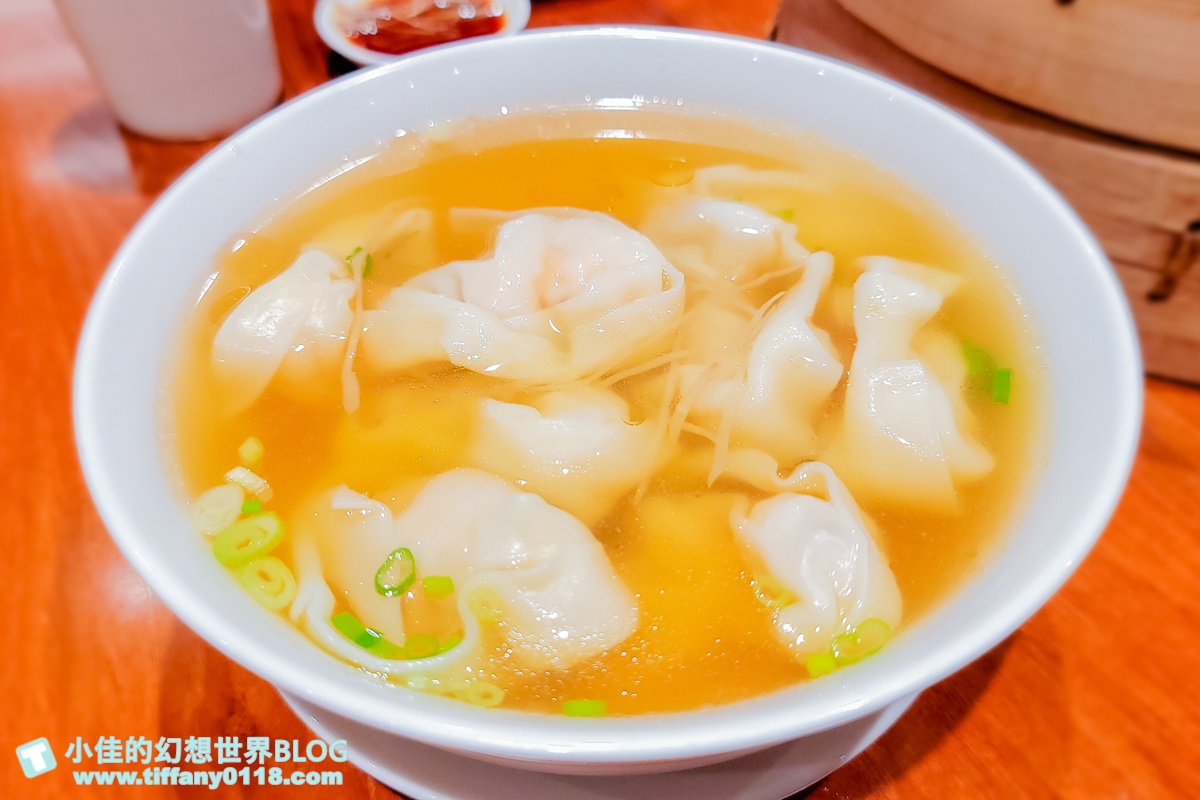 [台北美食]台灣必吃-鼎泰豐/2022菜單及必吃推薦菜色/小籠包+排骨蛋炒飯必點