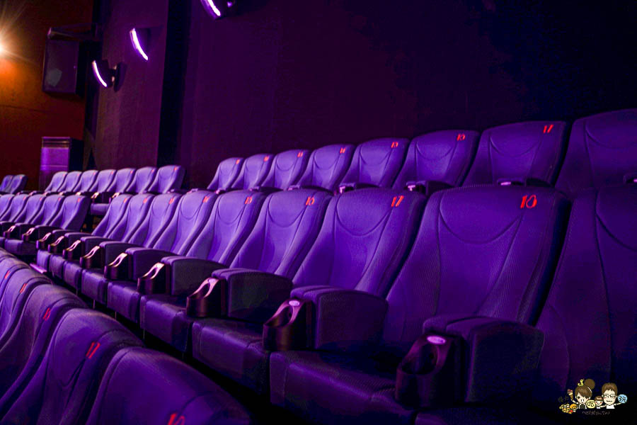 岡山 影城 秀泰 娛樂 看電影 購物 吃美食 在地 生活圈 休閒娛樂 景點 旅遊