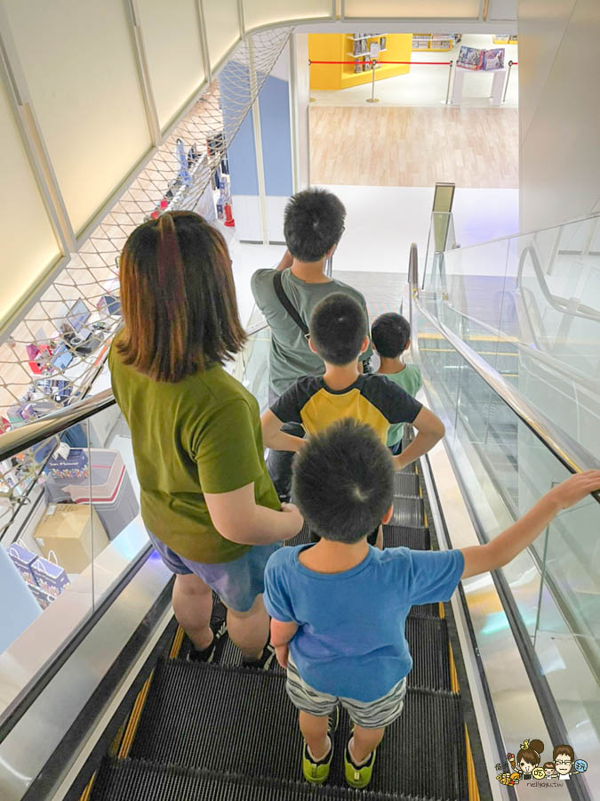 岡山 影城 秀泰 娛樂 看電影 購物 吃美食 在地 生活圈 休閒娛樂 景點 旅遊