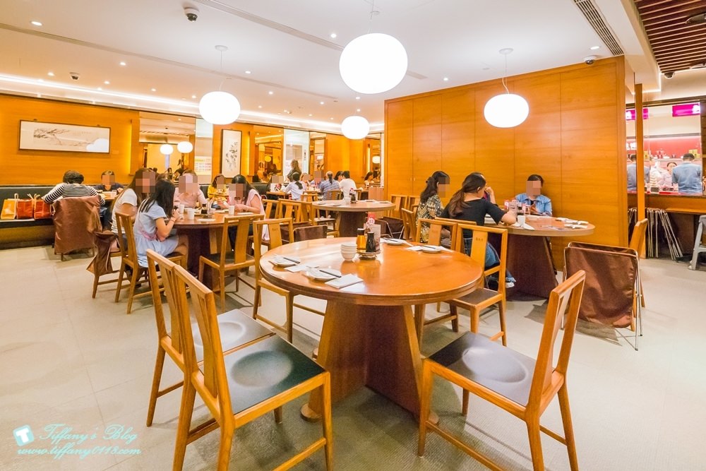 [台北美食]台灣必吃-鼎泰豐/2022菜單及必吃推薦菜色/小籠包+排骨蛋炒飯必點