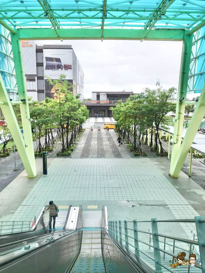 岡山 影城 秀泰 娛樂 看電影 購物 吃美食 在地 生活圈 休閒娛樂 景點 旅遊