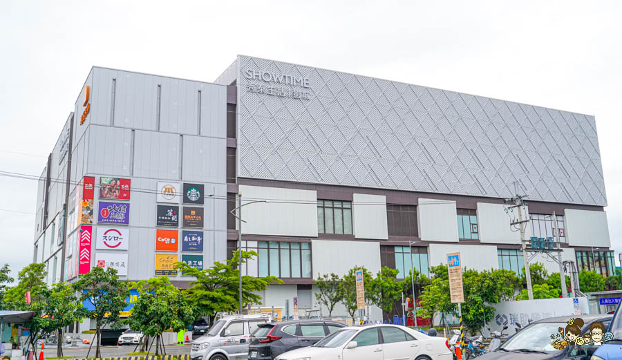 岡山 影城 秀泰 娛樂 看電影 購物 吃美食 在地 生活圈 休閒娛樂 景點 旅遊