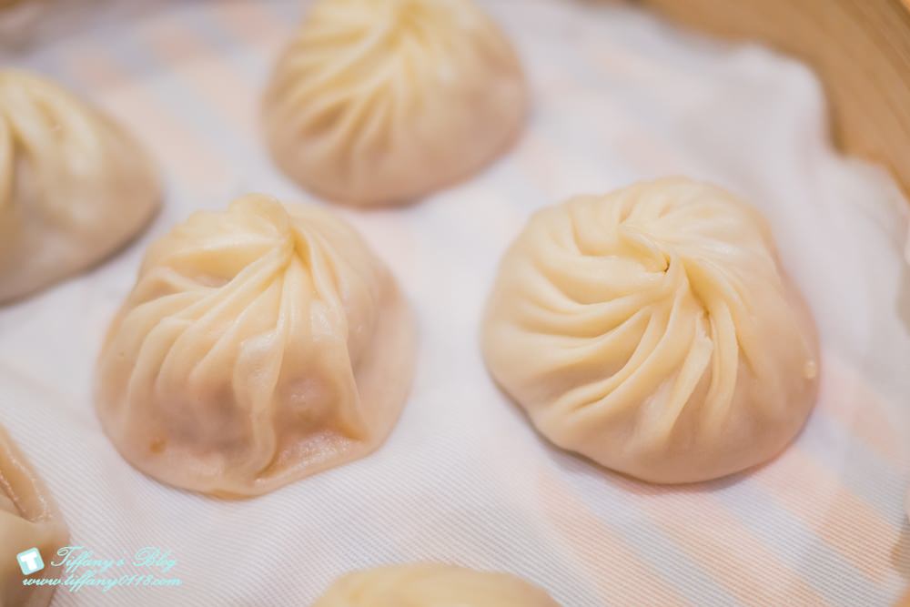 [台北美食]台灣必吃-鼎泰豐/2022菜單及必吃推薦菜色/小籠包+排骨蛋炒飯必點