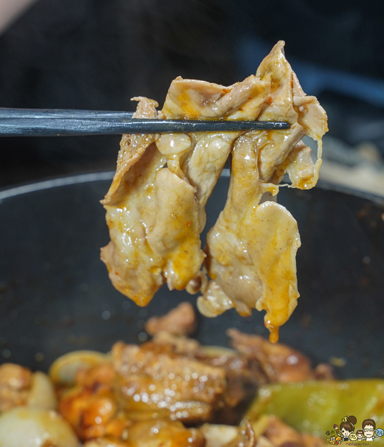 聞雞起爐 火鍋 鍋物 聚餐 香港鍋物 港式 港味 香港人開的 獨家 高雄美食 高雄港式美食