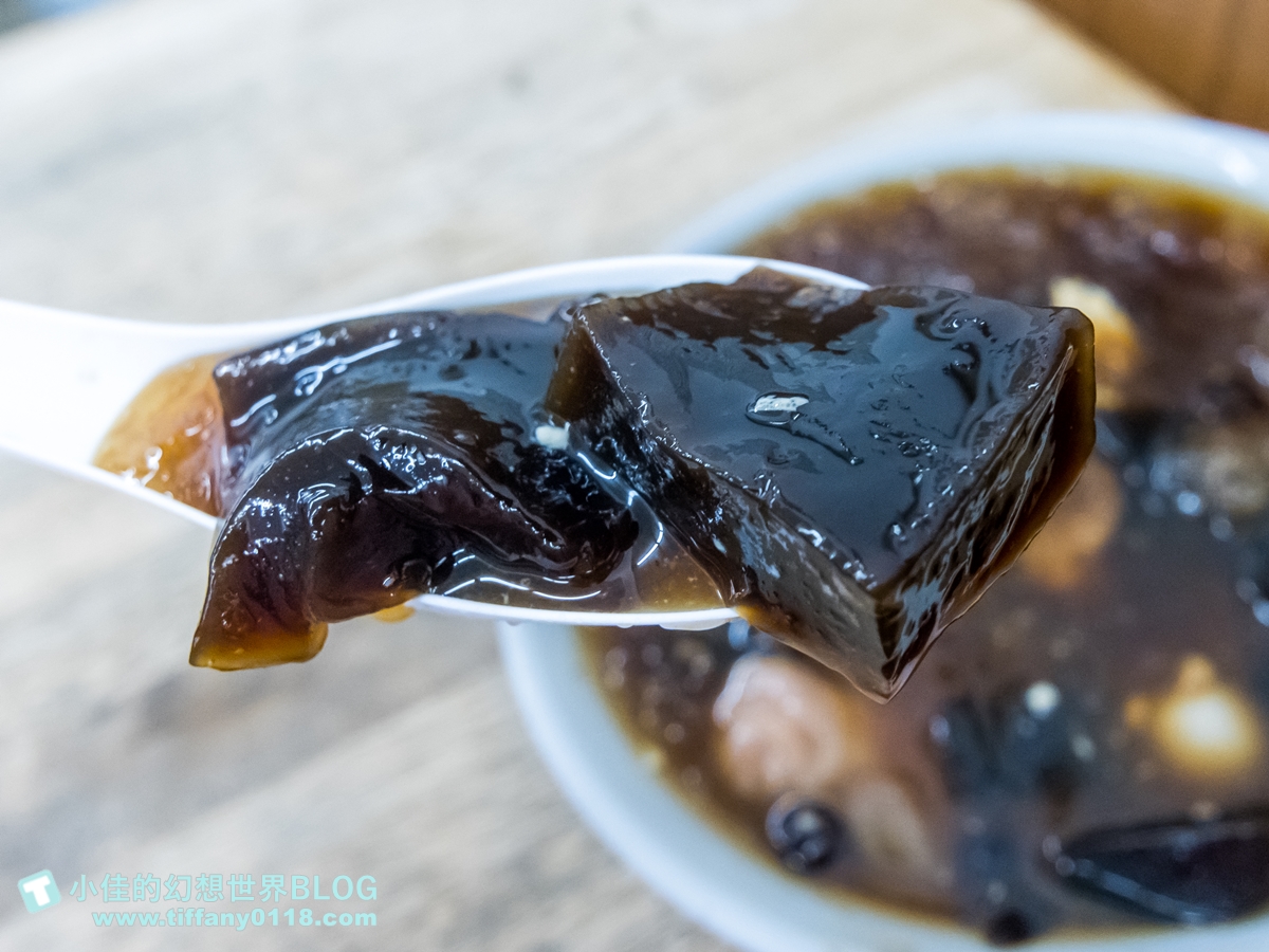 [高雄冰品]陳Q古早味黑砂糖剉冰(典欣黑砂糖剉冰總店)/必加古早味布丁/黑砂糖漿又濃又香/高雄冰品推薦