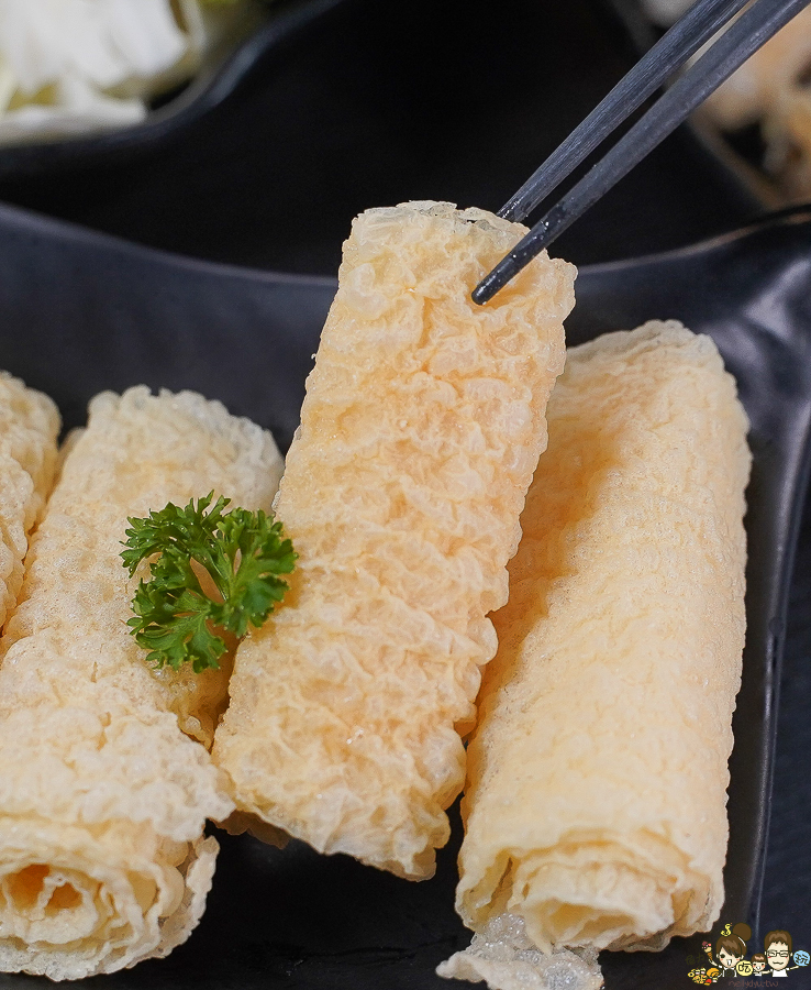 聞雞起爐 火鍋 鍋物 聚餐 香港鍋物 港式 港味 香港人開的 獨家 高雄美食 高雄港式美食