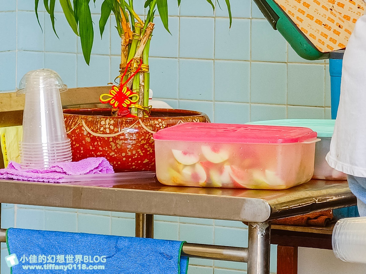 [桃園美食]角板山水蜜桃冰沙創始店/真材實料水蜜桃果肉+牛奶/車友免費續杯一次/桃園水蜜桃冰沙推薦