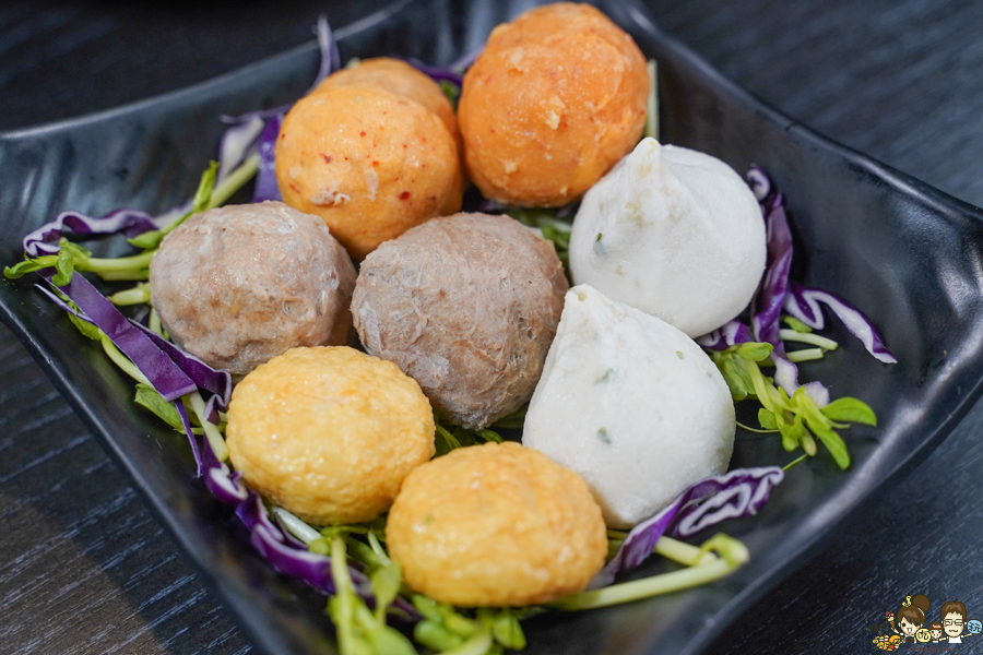 聞雞起爐 火鍋 鍋物 聚餐 香港鍋物 港式 港味 香港人開的 獨家 高雄美食 高雄港式美食