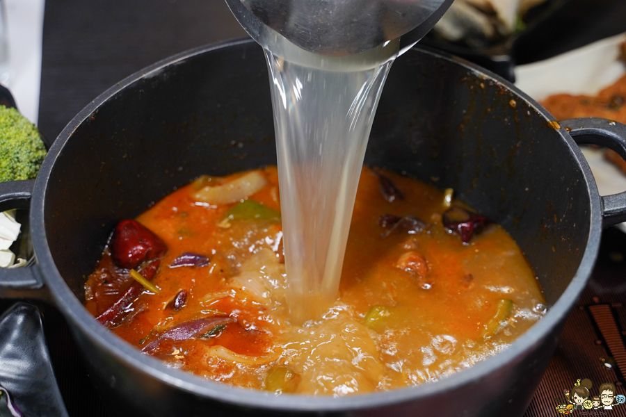 聞雞起爐 火鍋 鍋物 聚餐 香港鍋物 港式 港味 香港人開的 獨家 高雄美食 高雄港式美食