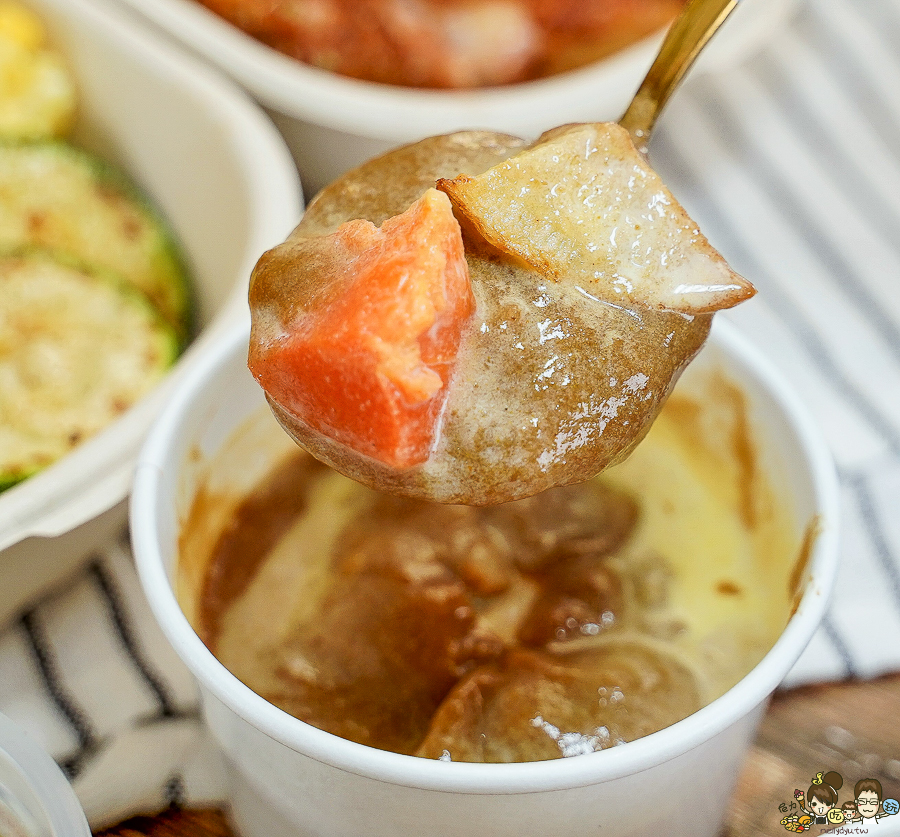 口碑 Yavan雅釩形象概念廚房 高雄美食 便當 餐盒 外帶 外送 異國料理 泰式 韓式 日式 咖哩 低GI 健康餐盒