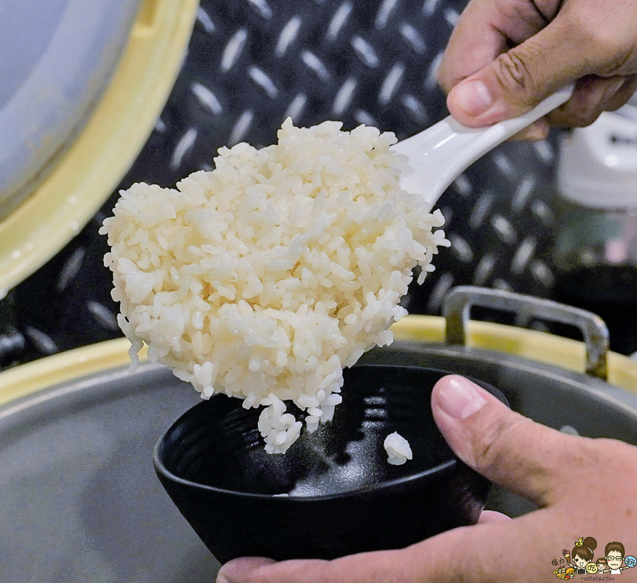 聞雞起爐 火鍋 鍋物 聚餐 香港鍋物 港式 港味 香港人開的 獨家 高雄美食 高雄港式美食