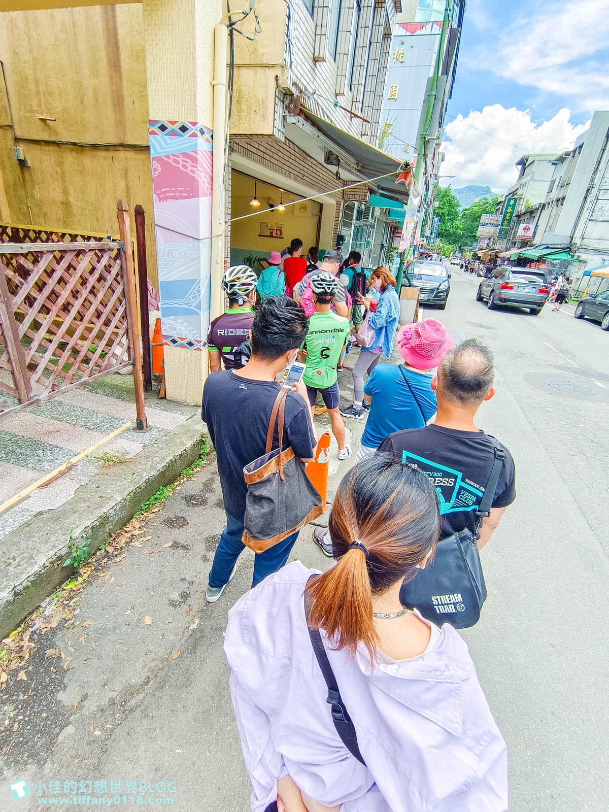 [桃園美食]角板山水蜜桃冰沙創始店/真材實料水蜜桃果肉+牛奶/車友免費續杯一次/桃園水蜜桃冰沙推薦