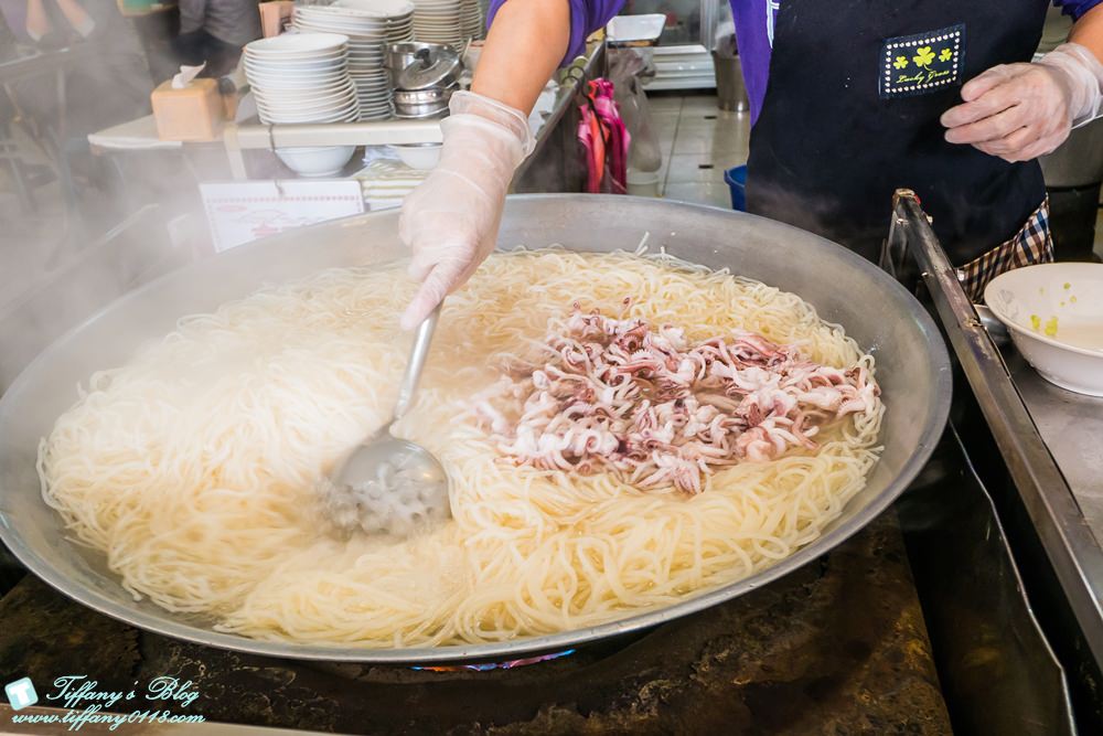 [台南‧美食]邱家小卷米粉/食尚玩家推薦國華街必吃