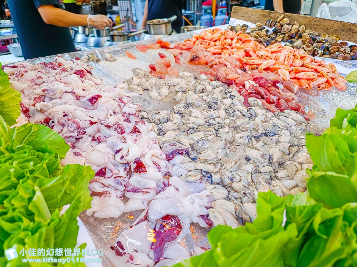 [高雄美食]六合夜市莊記海產粥/每一口都是海鮮料/六合夜市美食推薦