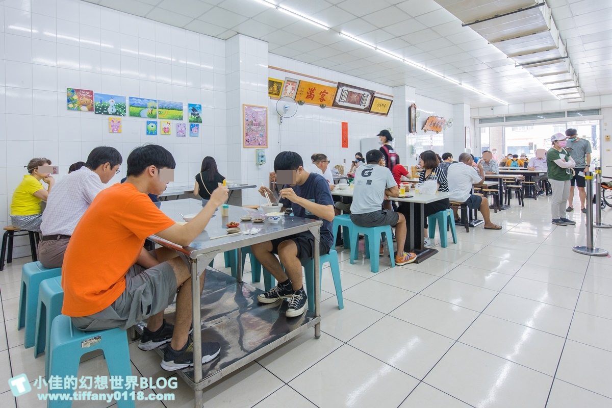 [高雄美食]冬粉王(附菜單)/愛吃豬內臟的人會喜歡/推乾冬粉必點/鹽埕區美食推薦