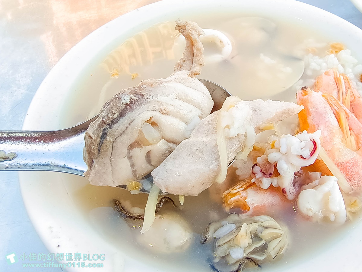 [高雄美食]六合夜市莊記海產粥/每一口都是海鮮料/六合夜市美食推薦