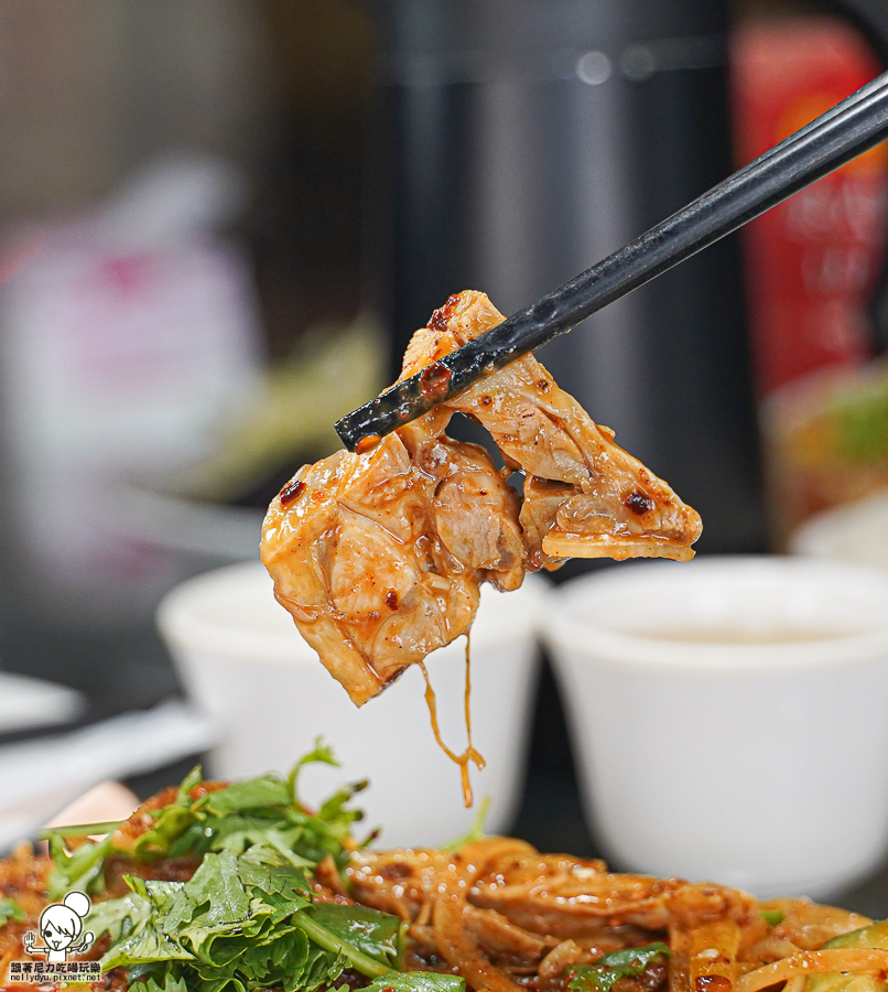 嘉義美食 甕窯雞 烤雞 脆皮烤雞 砂鍋魚頭 功夫料理 私房菜 交流道 必吃 嘉義