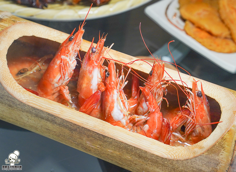 嘉義美食 甕窯雞 烤雞 脆皮烤雞 砂鍋魚頭 功夫料理 私房菜 交流道 必吃 嘉義