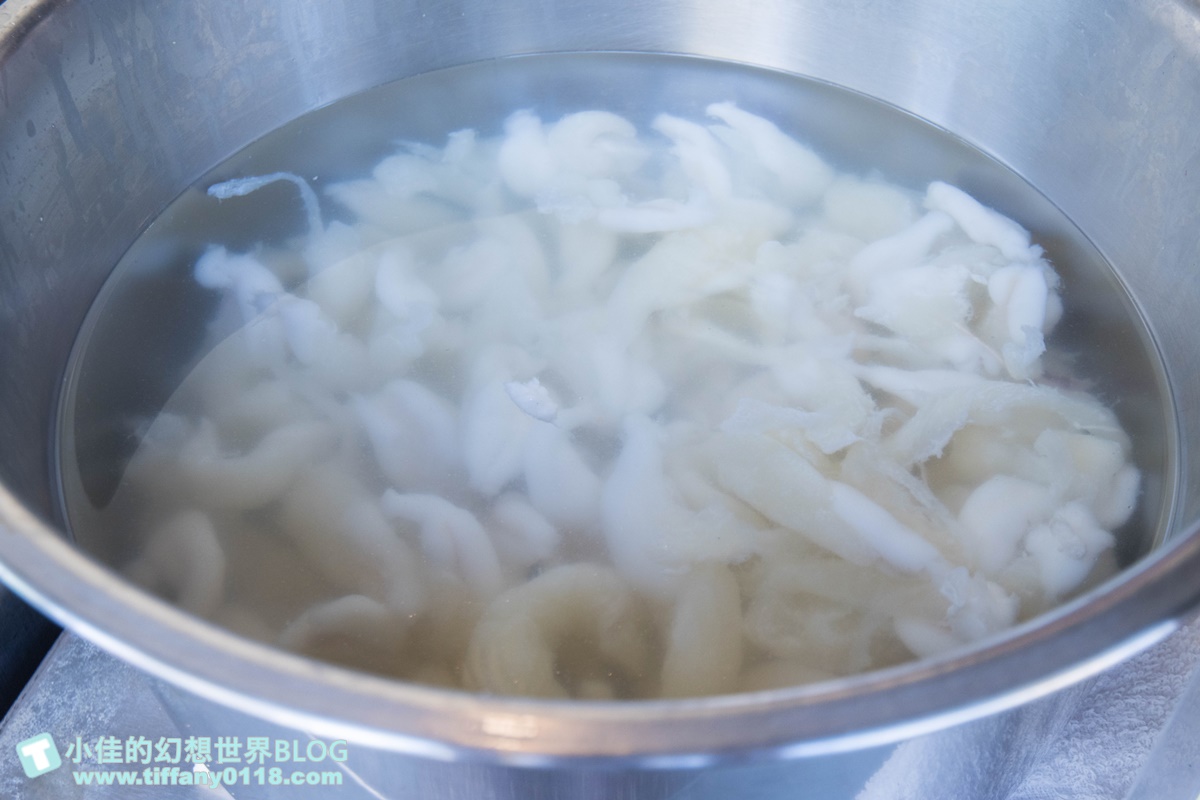 [台南美食]邱家小卷米粉(附菜單)/只有20個位置想吃乖乖排隊/國華街美食推薦