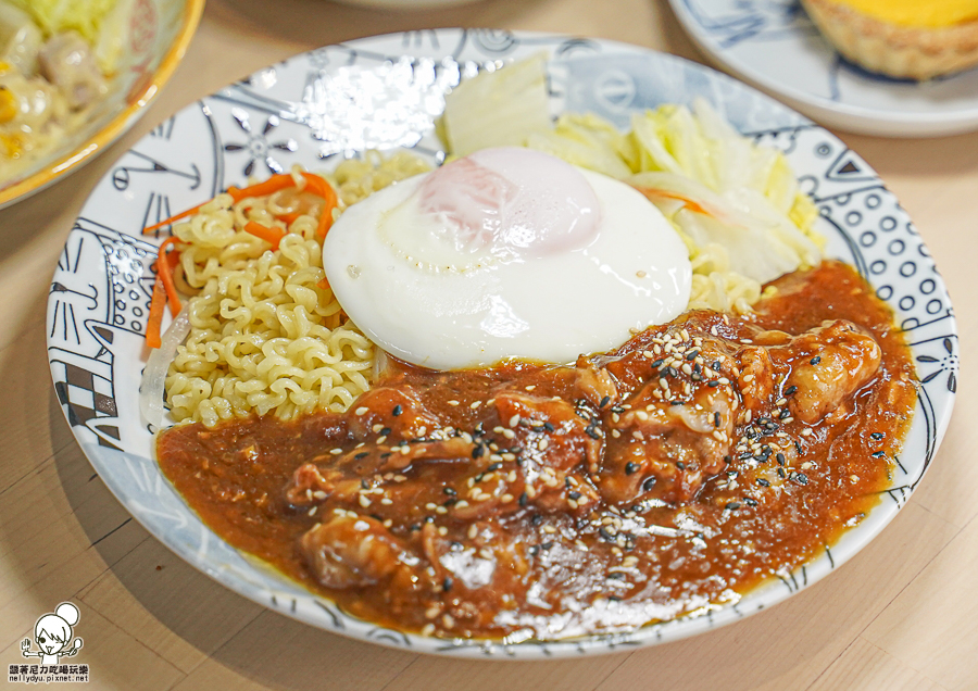寵物友善 貓咪餐廳 港點 港式 香港人 好吃 高雄美食 港點必吃 甜點 港式蛋塔