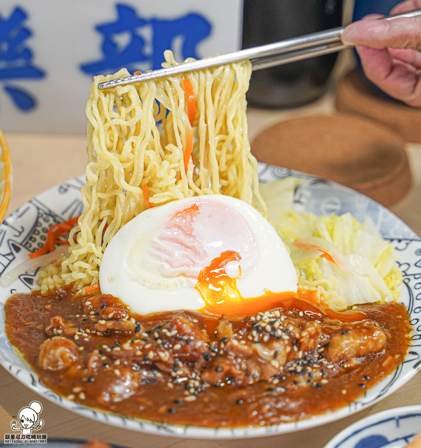 寵物友善 貓咪餐廳 港點 港式 香港人 好吃 高雄美食 港點必吃 甜點 港式蛋塔