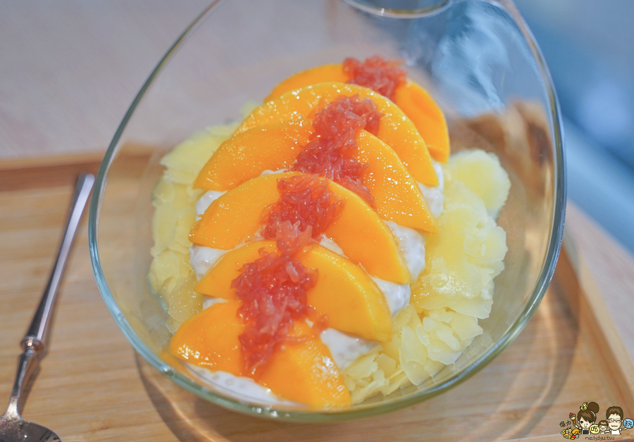 禾苑 甘蔗冰 冰友卡 吃冰 高雄必吃 高雄好吃冰 冰品 天然 好吃 健康 排隊 巨蛋商圈