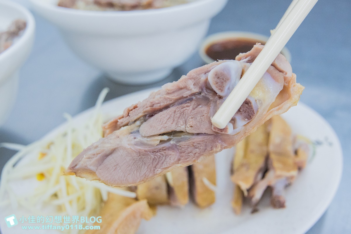 [高雄美食]冬粉王(附菜單)/愛吃豬內臟的人會喜歡/推乾冬粉必點/鹽埕區美食推薦