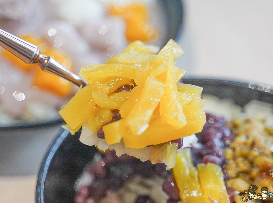 禾苑 甘蔗冰 冰友卡 吃冰 高雄必吃 高雄好吃冰 冰品 天然 好吃 健康 排隊 巨蛋商圈