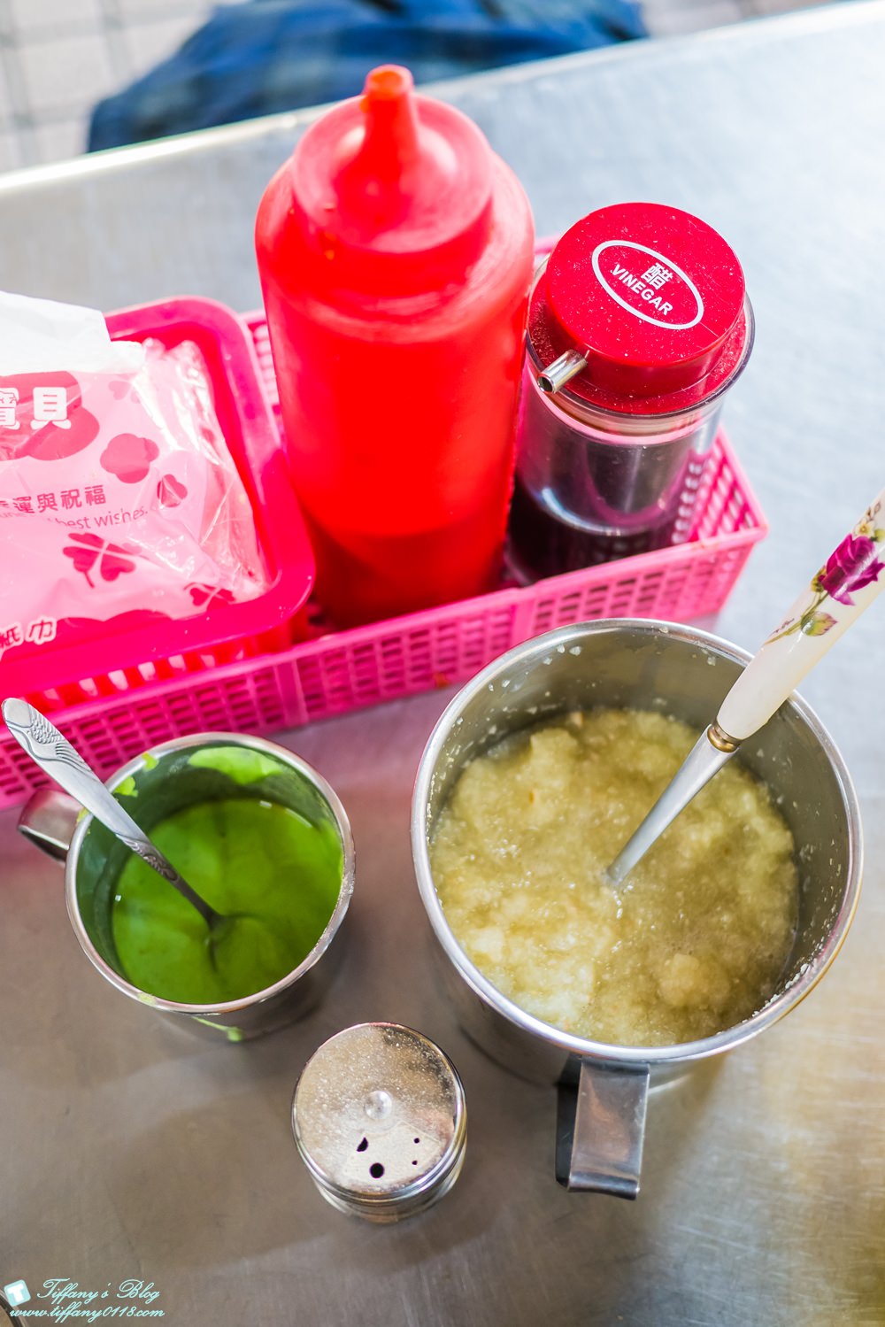 [台南‧美食]一味品碗粿(永樂市場)/在地人激推比富盛號更好吃的老味道!!