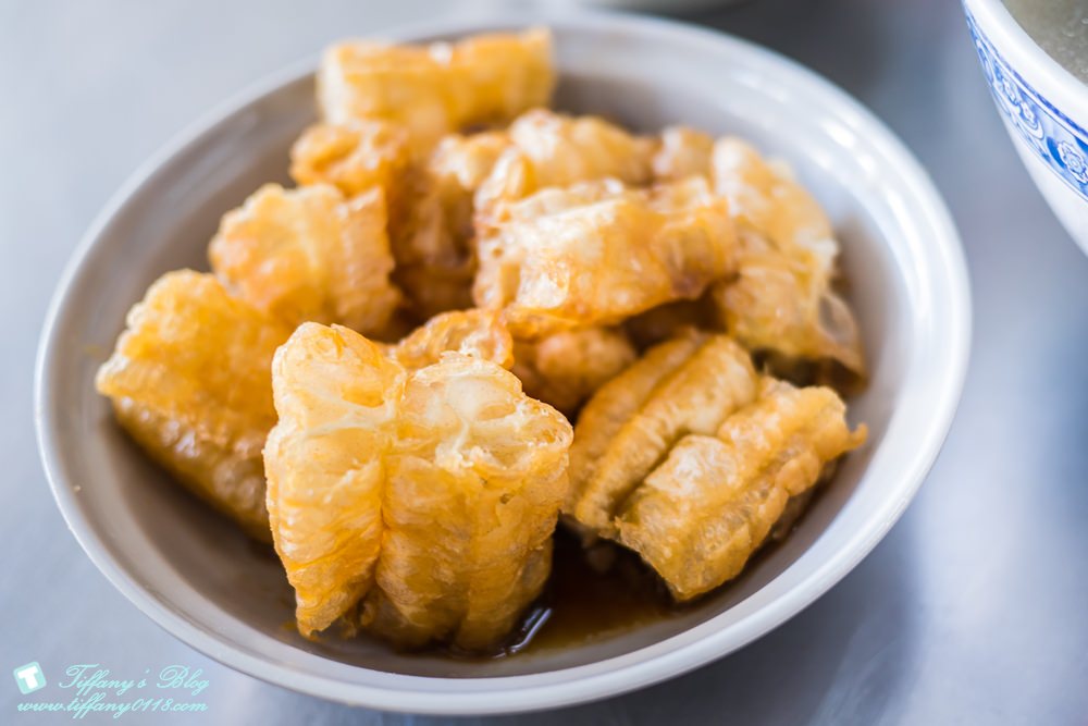 [台南‧安平區]王氏魚皮/文章牛肉湯旁邊必吃早餐美食/附停車場可免費停車