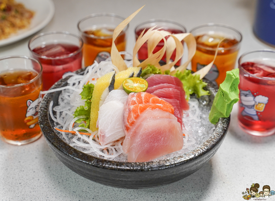 高雄熱炒 熱炒推薦 美食 海鮮 漁夫廚房 超人氣 排隊 聊癒杯 台灣IP 限量 限定