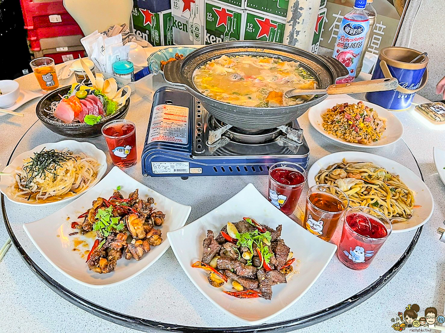 高雄熱炒 熱炒推薦 美食 海鮮 漁夫廚房 超人氣 排隊 聊癒杯 台灣IP 限量 限定