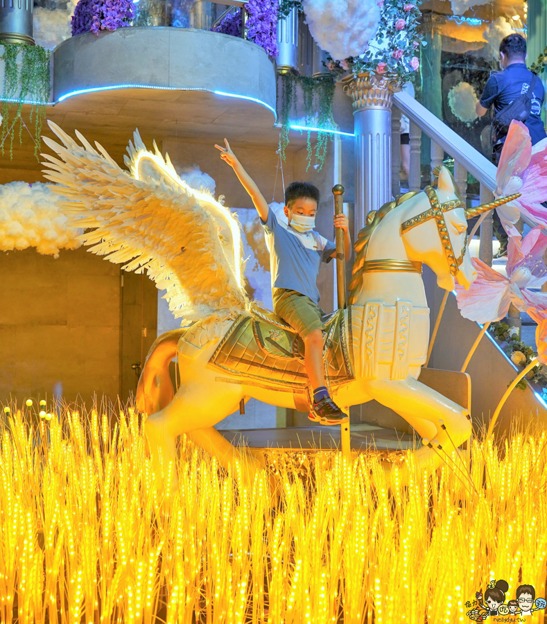 台中景點 台灣旅遊 台中旅遊 親子 親子旅遊 互動 兒童 玩樂 網美拍照 景點 夢幻 歐洲 耶誕