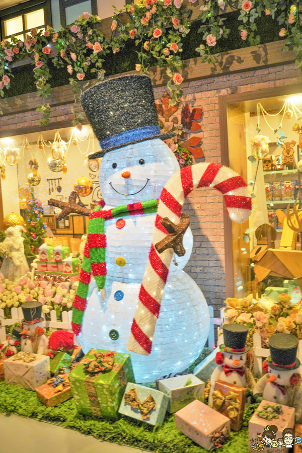 台中景點 台灣旅遊 台中旅遊 親子 親子旅遊 互動 兒童 玩樂 網美拍照 景點 夢幻 歐洲 耶誕