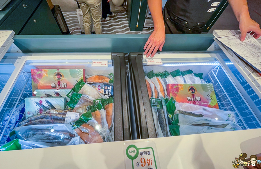 漢神百貨 快閃櫃 新鮮市集 海鮮 龍蝦 白蝦 干貝 魚 新鮮 團購 宅配