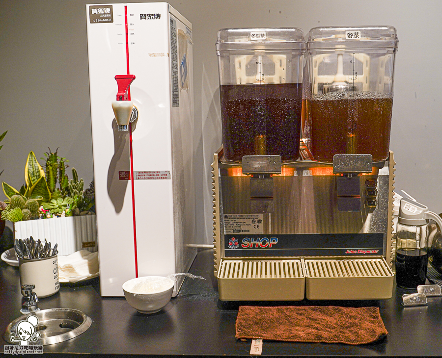 王宮鍋物 新堀江 美食 推薦 聚餐 鍋物 海鮮 肉盤 大肉盤 約會 商務聚會