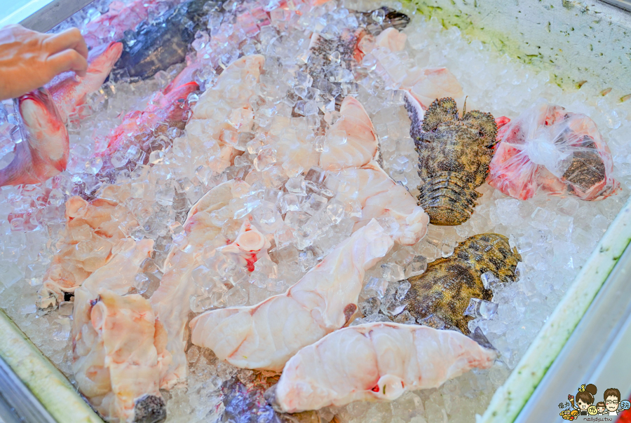 邱家生魚片 墾丁 恆春 百元生魚片 好吃 便宜 必吃 推薦 老店 老字號 