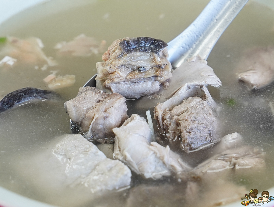 邱家生魚片 墾丁 恆春 百元生魚片 好吃 便宜 必吃 推薦 老店 老字號 