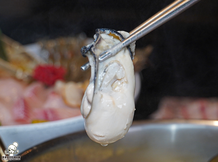 王宮鍋物 新堀江 美食 推薦 聚餐 鍋物 海鮮 肉盤 大肉盤 約會 商務聚會