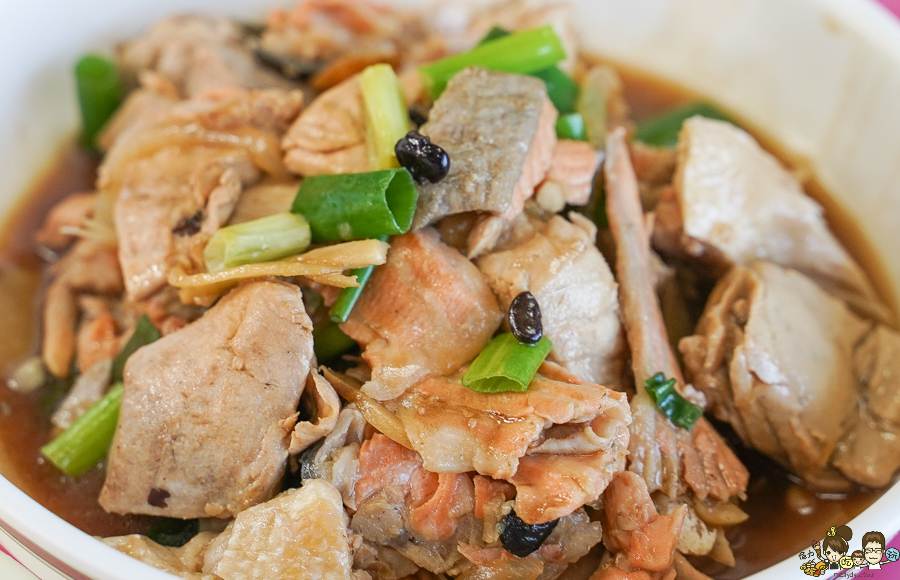 邱家生魚片 墾丁 恆春 百元生魚片 好吃 便宜 必吃 推薦 老店 老字號 