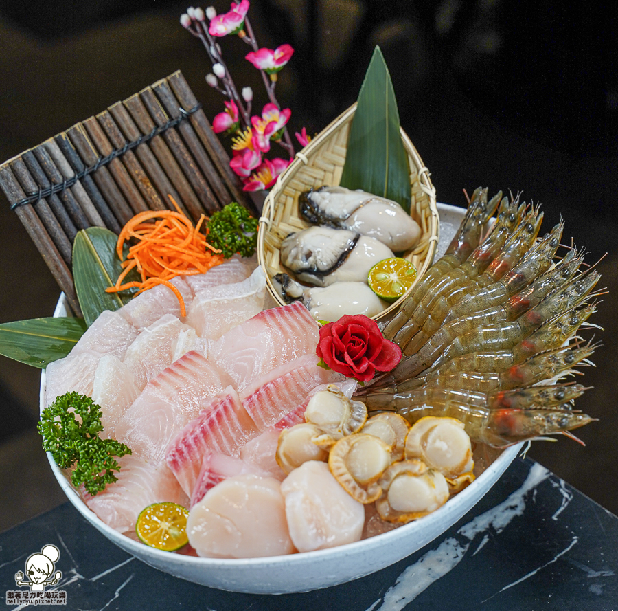 王宮鍋物 新堀江 美食 推薦 聚餐 鍋物 海鮮 肉盤 大肉盤 約會 商務聚會