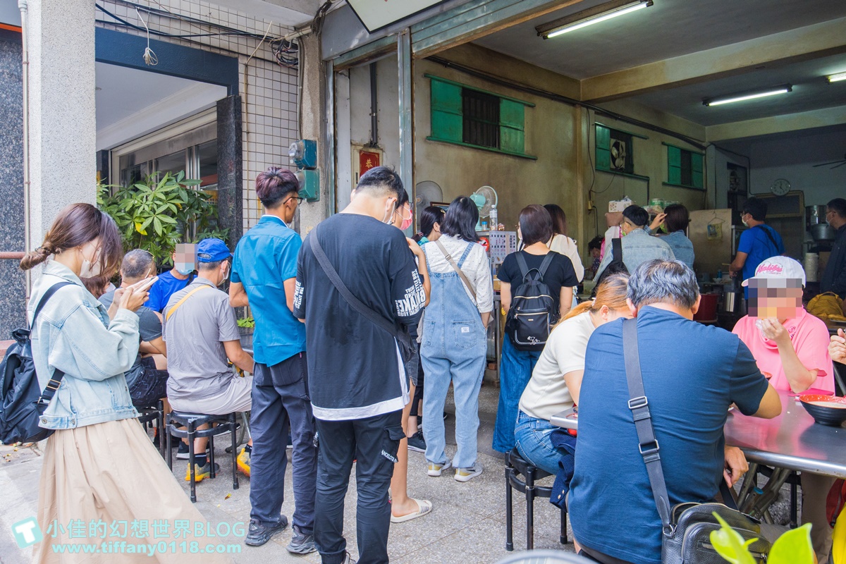 [金門美食]永春廣東粥(附菜單)/在地90年吃不到米粒感的廣東粥/加油條才是完整一套吃法/金門美食推薦