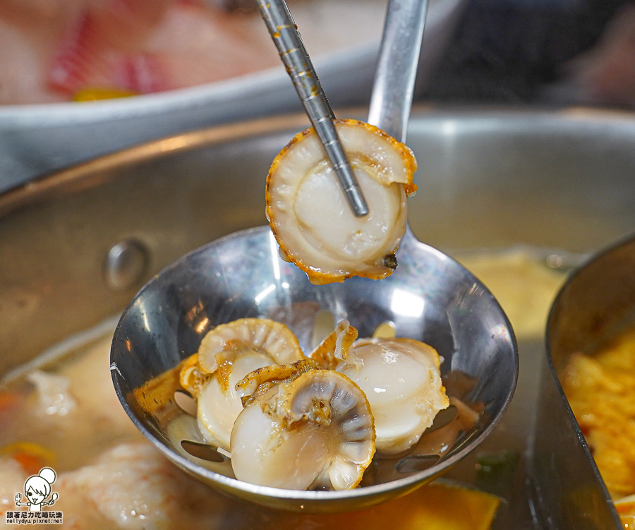 王宮鍋物 新堀江 美食 推薦 聚餐 鍋物 海鮮 肉盤 大肉盤 約會 商務聚會
